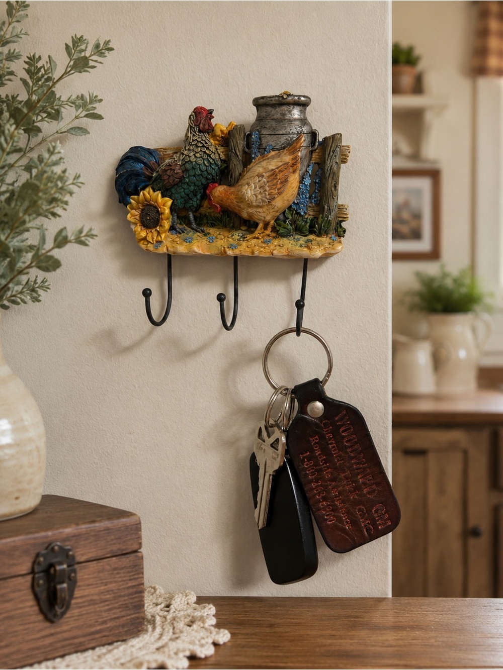Vintage Farmhouse Rooster Hen Wall Key Holder Hook Rack Decor